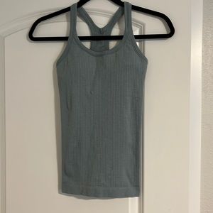 Lululemon align workout tank with built in bra